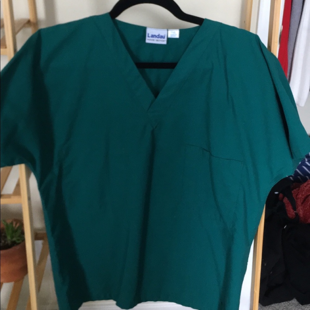 Hunter Green Scrub Top